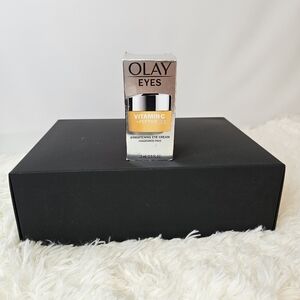 Olay Eyes Vitamin C + Peptide 24 Eye Cream Fragrance-Free - 0.5 oz.